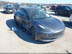 5YJ3E1EA3PF555817 2023 TESLA MODEL 3