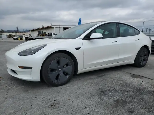 5YJ3E1EA3PF557941 2023 TESLA MODEL 3 - Image 1