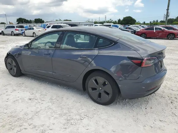 5YJ3E1EA3PF559446 2023 TESLA MODEL 3 - Image 2
