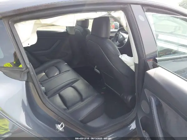 5YJ3E1EA3PF561326 2023 TESLA MODEL 3 - Image 8