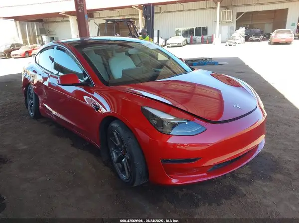 5YJ3E1EA3PF562301 2023 TESLA MODEL 3 - Image 1