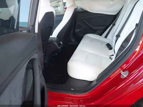 5YJ3E1EA3PF562301 2023 TESLA MODEL 3 - Image 8