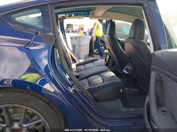 5YJ3E1EA3PF564436 2023 TESLA MODEL 3 - Image 8