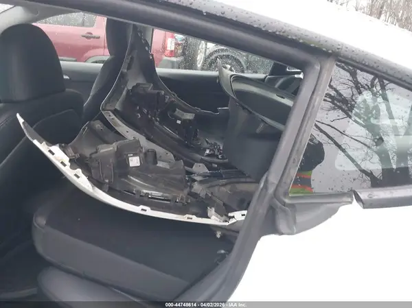5YJ3E1EA3PF565991 2023 TESLA MODEL 3 - Image 8