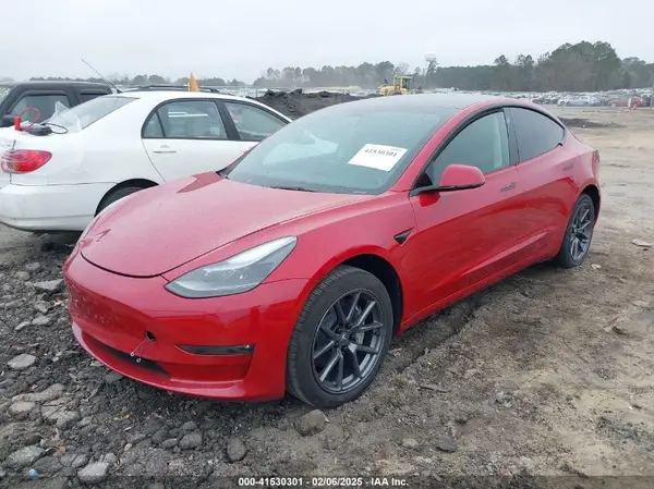 5YJ3E1EA3PF568681 2023 TESLA MODEL 3 - Image 2
