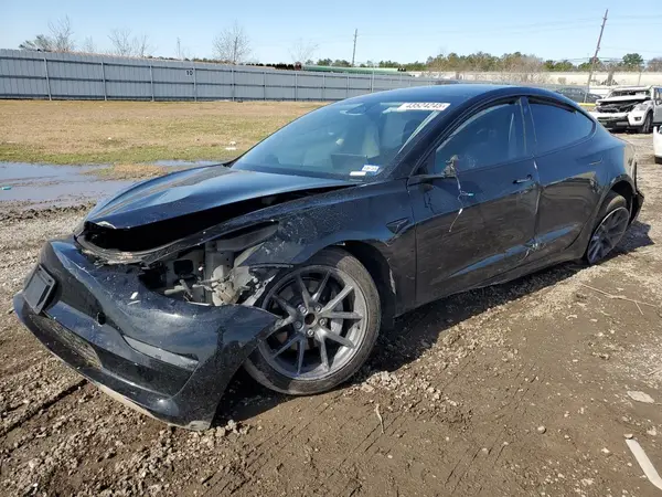 5YJ3E1EA3PF569331 2023 TESLA MODEL 3 - Image 1