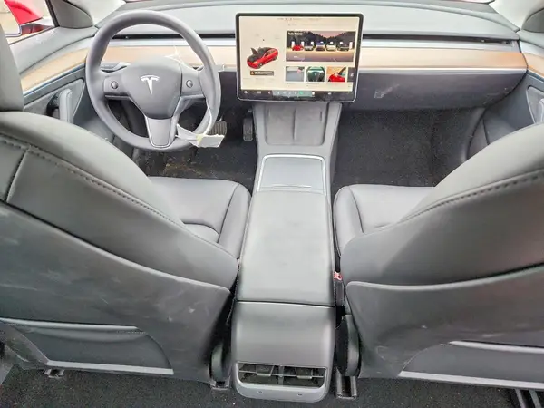 5YJ3E1EA3PF573055 2023 TESLA MODEL 3 - Image 8