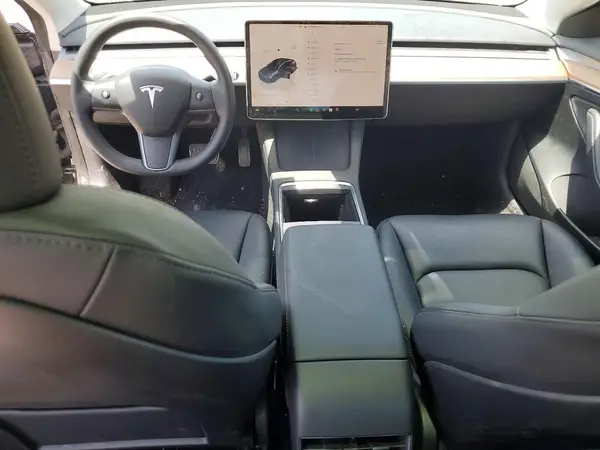 5YJ3E1EA3PF585271 2023 TESLA MODEL 3 - Image 8