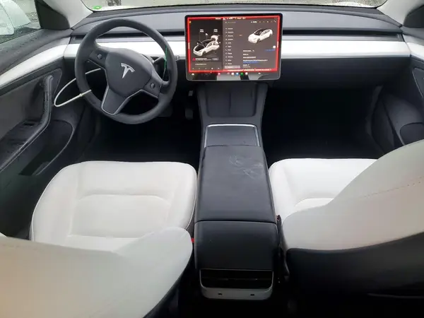 5YJ3E1EA3PF585447 2023 TESLA MODEL 3 - Image 8
