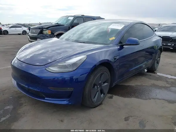 5YJ3E1EA3PF585576 2023 TESLA MODEL 3 - Image 2