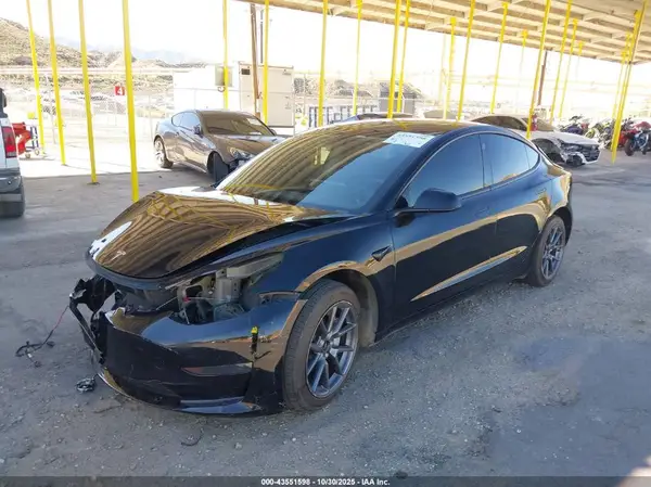 5YJ3E1EA3PF588879 2023 TESLA MODEL 3 - Image 2