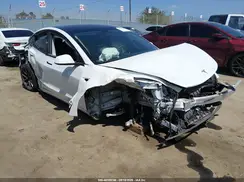 5YJ3E1EA3PF589000 2023 TESLA MODEL 3