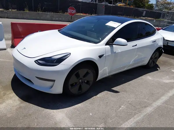 5YJ3E1EA3PF591037 2023 TESLA MODEL 3 - Image 2