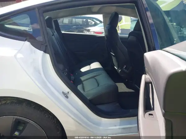 5YJ3E1EA3PF599610 2023 TESLA MODEL 3 - Image 8