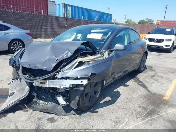 5YJ3E1EA3PF600254 2023 TESLA MODEL 3 - Image 2