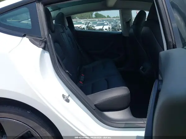 5YJ3E1EA3PF604076 2023 TESLA MODEL 3 - Image 8