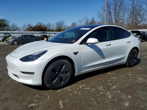 5YJ3E1EA3PF610069 2023 TESLA MODEL 3 - Image 1