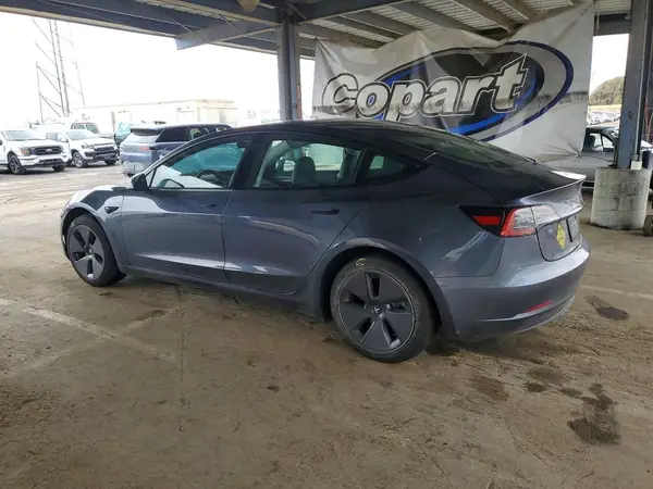 5YJ3E1EA3PF612078 2023 TESLA MODEL 3 - Image 2