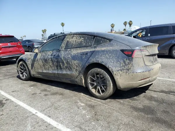 5YJ3E1EA3PF619158 2023 TESLA MODEL 3 - Image 2