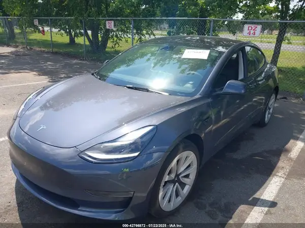 5YJ3E1EA3PF624117 2023 TESLA MODEL 3 - Image 2