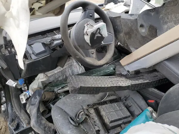 5YJ3E1EA3PF624358 2023 TESLA MODEL 3 - Image 8