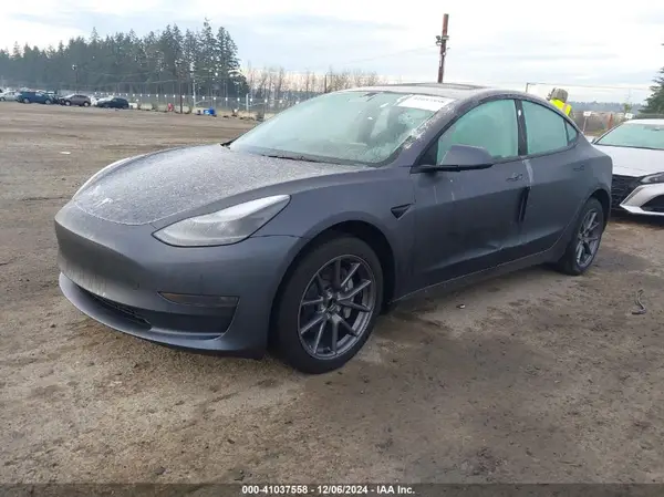 5YJ3E1EA3PF640379 2023 TESLA MODEL 3 - Image 2