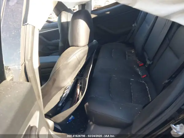 5YJ3E1EA3PF641256 2023 TESLA MODEL 3 - Image 8