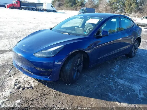 5YJ3E1EA3PF644822 2023 TESLA MODEL 3 - Image 2