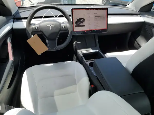 5YJ3E1EA3PF646344 2023 TESLA MODEL 3 - Image 8