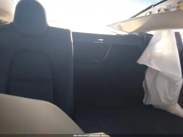 5YJ3E1EA3PF647851 2023 TESLA MODEL 3 - Image 8