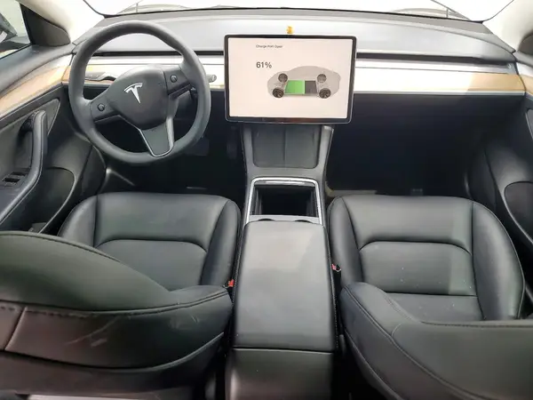 5YJ3E1EA3PF648742 2023 TESLA MODEL 3 - Image 8