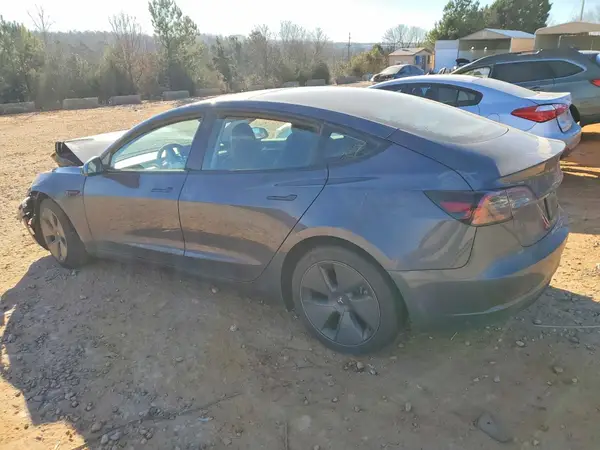 5YJ3E1EA3PF649440 2023 TESLA MODEL 3 - Image 2