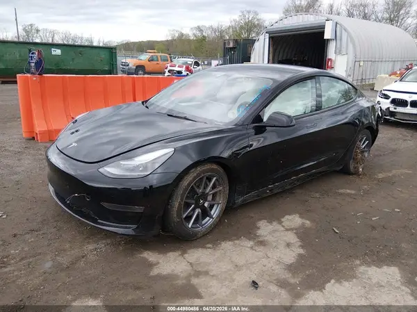 5YJ3E1EA3PF649549 2023 TESLA MODEL 3 - Image 2