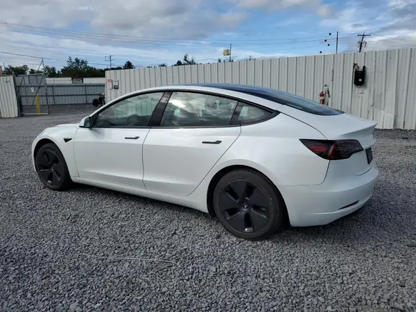 5YJ3E1EA3PF654007 2023 TESLA MODEL 3 - Image 2