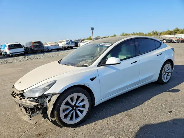 5YJ3E1EA3PF656470 2023 TESLA MODEL 3 - Image 1