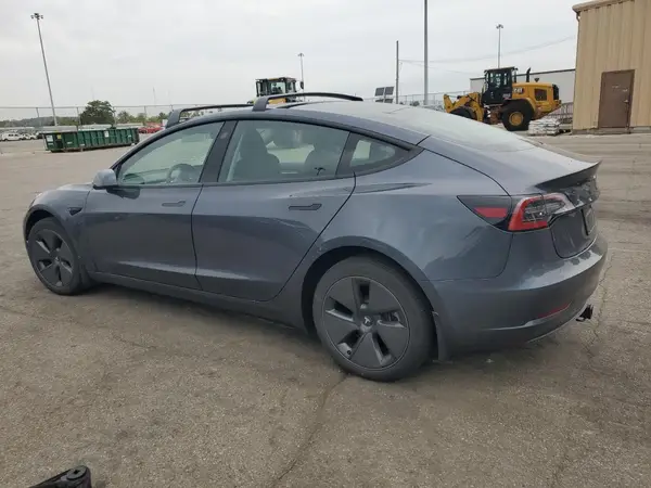 5YJ3E1EA3PF656548 2023 TESLA MODEL 3 - Image 2