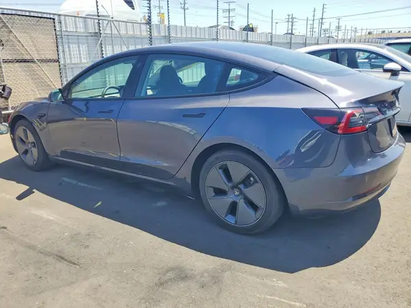 5YJ3E1EA3PF656579 2023 TESLA MODEL 3 - Image 2