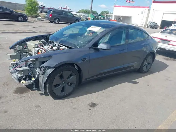 5YJ3E1EA3PF657716 2023 TESLA MODEL 3 - Image 2