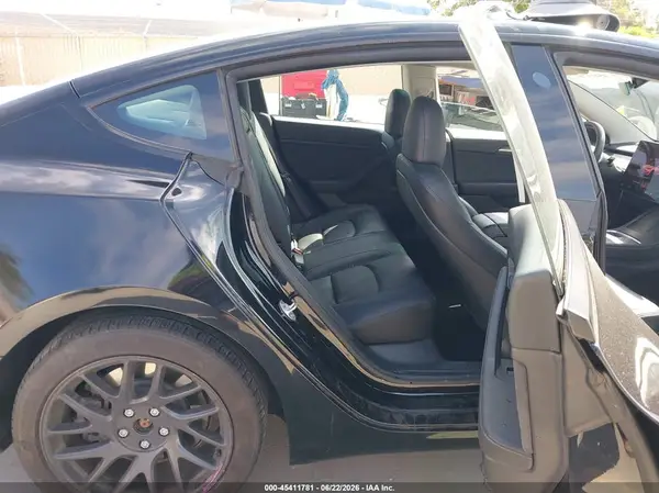5YJ3E1EA3PF662916 2023 TESLA MODEL 3 - Image 8