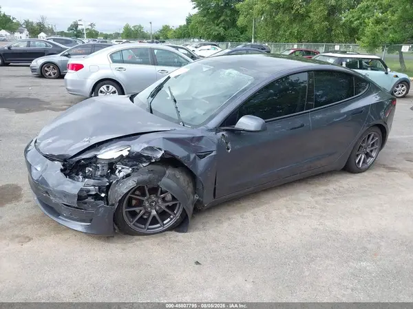 5YJ3E1EA3PF665976 2023 TESLA MODEL 3 - Image 2