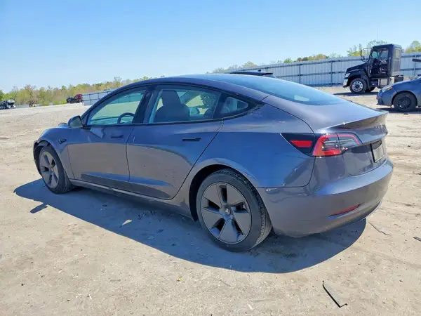 5YJ3E1EA3PF667405 2023 TESLA MODEL 3 - Image 2