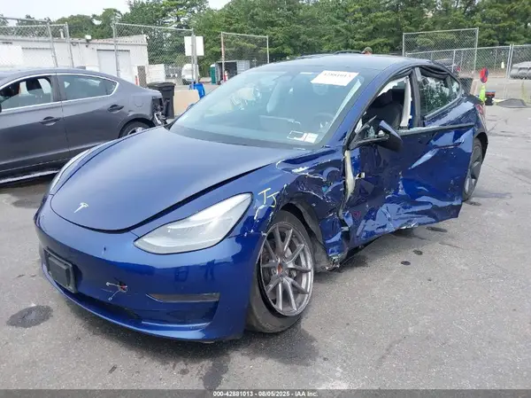 5YJ3E1EA3PF669851 2023 TESLA MODEL 3 - Image 2