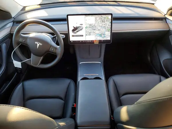 5YJ3E1EA3PF675021 2023 TESLA MODEL 3 - Image 8