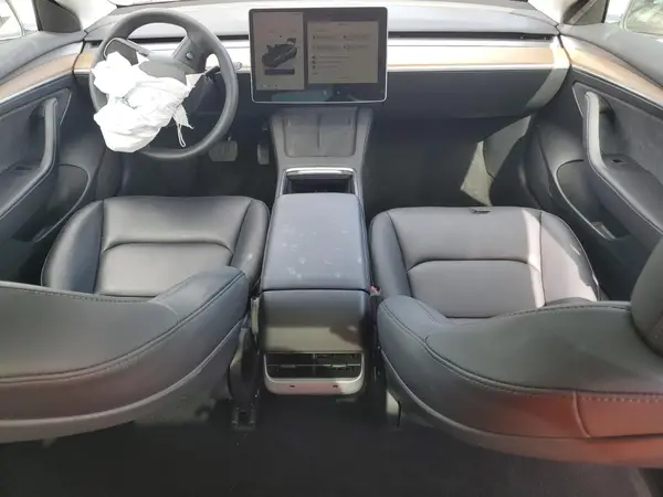 5YJ3E1EA3PF679862 2023 TESLA MODEL 3 - Image 8