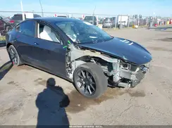 5YJ3E1EA3PF680476 2023 TESLA MODEL 3