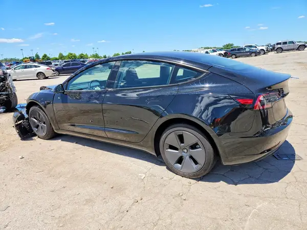 5YJ3E1EA3PF680705 2023 TESLA MODEL 3 - Image 2