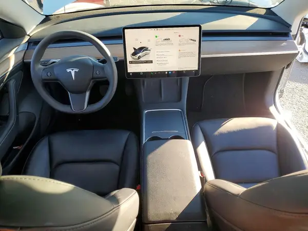 5YJ3E1EA3PF683667 2023 TESLA MODEL 3 - Image 8