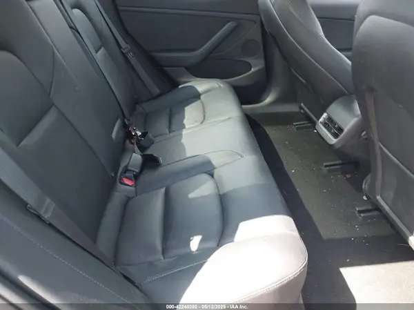 5YJ3E1EA3PF686679 2023 TESLA MODEL 3 - Image 8