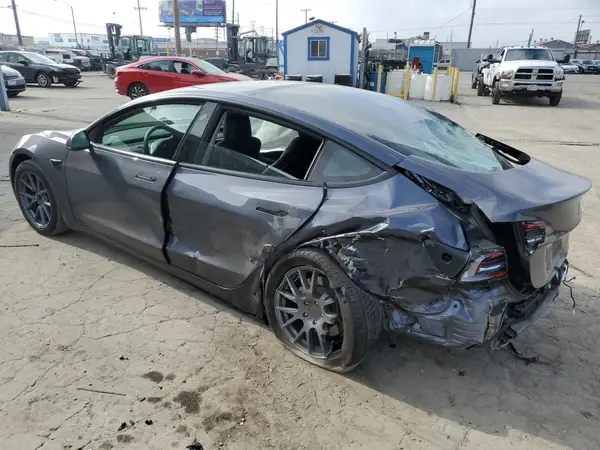 5YJ3E1EA3PF689145 2023 TESLA MODEL 3 - Image 2