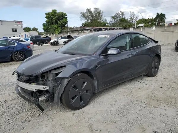 5YJ3E1EA3PF690103 2023 TESLA MODEL 3 - Image 1